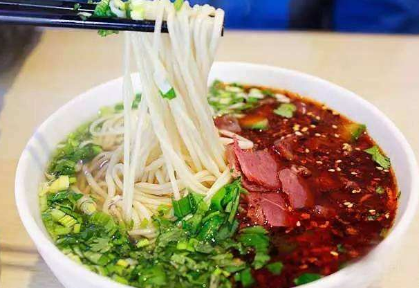 @蘭州人，這些牛肉面大數(shù)據(jù)你了解嗎？ 這份《報(bào)告》給出了答案