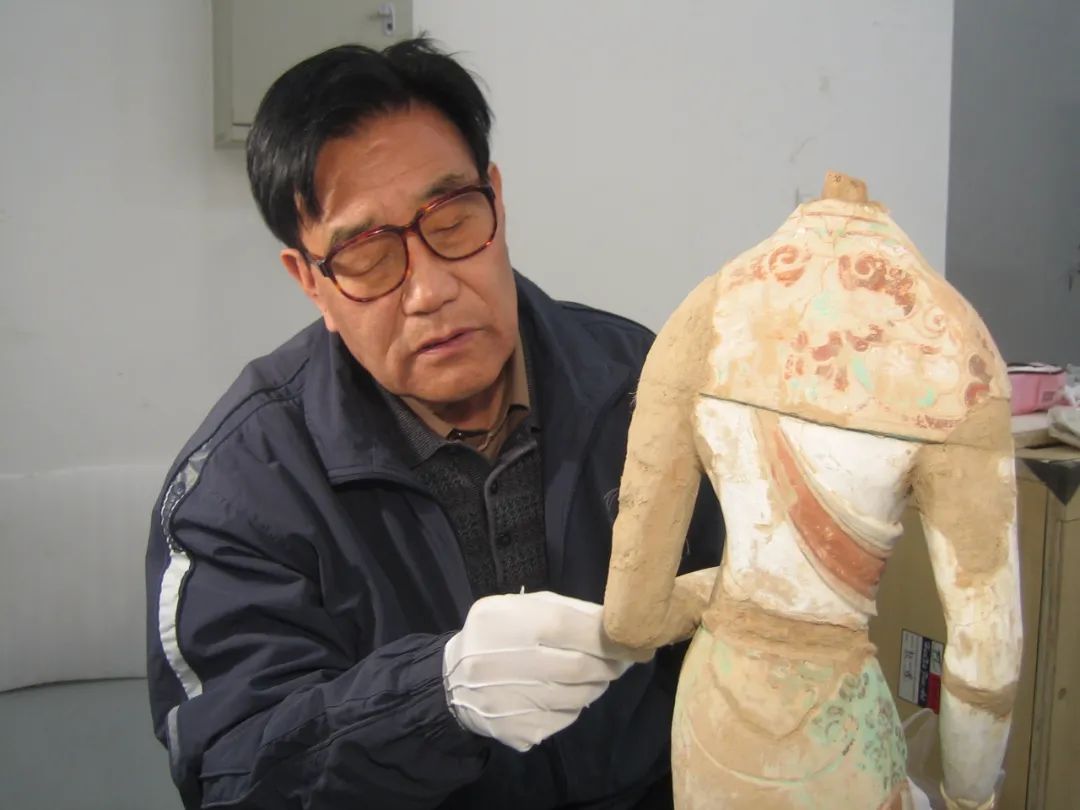 【中央媒體看甘肅】守護(hù)千年敦煌，他只覺(jué)一生太短……