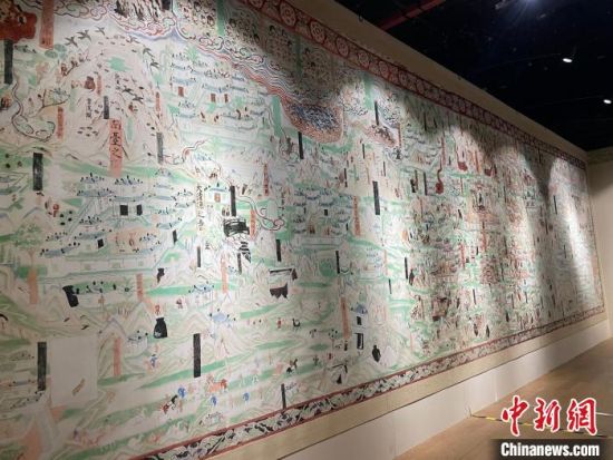圖為展覽現(xiàn)場(chǎng)?！〗瓧顭?攝