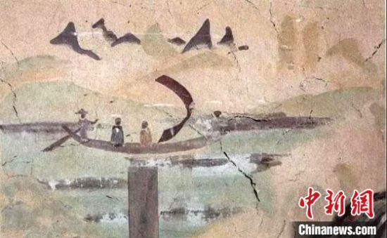 “一人搖櫓晃扁舟，兩人撐篙水上漂。”圖為莫高窟第323窟《搖櫓帆船》（初唐）?！《鼗脱芯吭汗﹫D