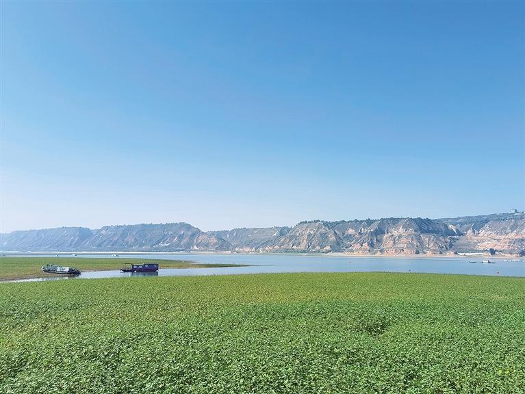 臨夏州鄉(xiāng)村振興示范村東干村——水光瀲滟“小洱?！?>
        </a><em>臨夏州鄉(xiāng)村振興示范村東干村——水光瀲滟“小洱?！?/em></li>
    <li><a  target=