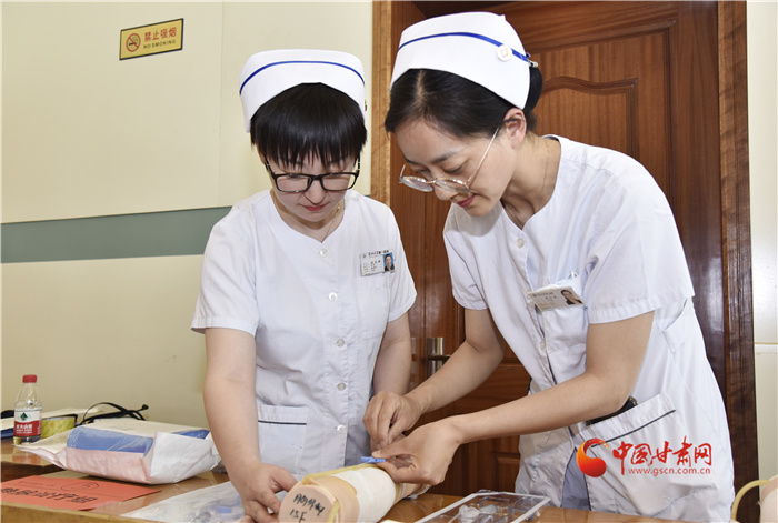 你知道有一種難受叫“春節(jié)胃”嗎？
