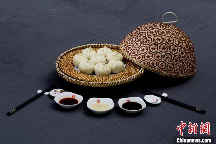 圖為甘肅臨夏回族自治州美味——河州包子。(資料圖) 臨夏州委宣傳部供圖