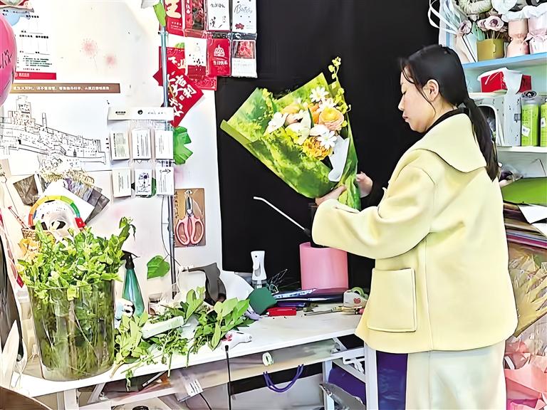 “品質(zhì)生活 懂得悅己”成為女性消費新主張