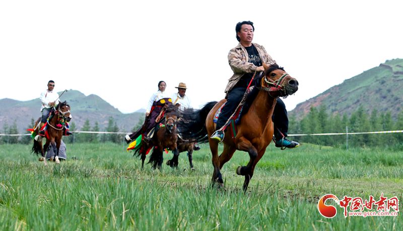 肅南：祁連藏鄉(xiāng)系列活動點(diǎn)燃夏日旅游熱